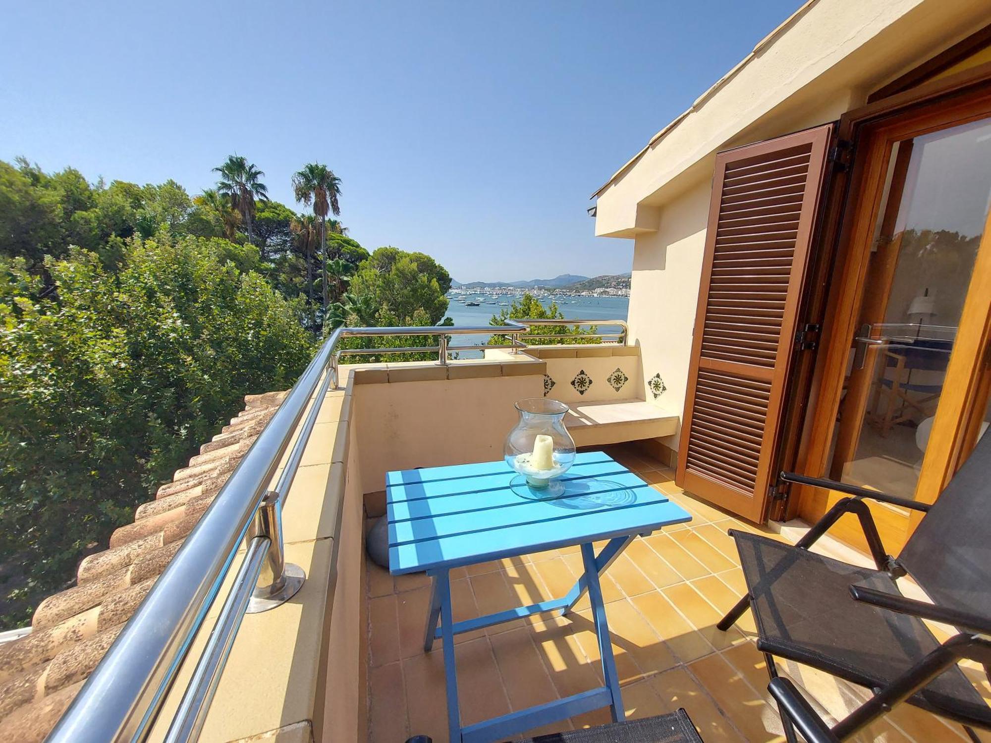 Faro Attic B * Pollença